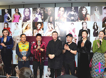 2019世界夫人全球區(qū)總決賽歡迎酒會在千燈湖舉行